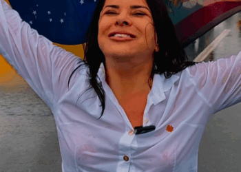 Baiana, Mara Maravilha revela interesse em entrar na política