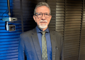 ‘Completo meu ciclo’, afirma Florence sobre saída da Casa Civil para eleição de 2026