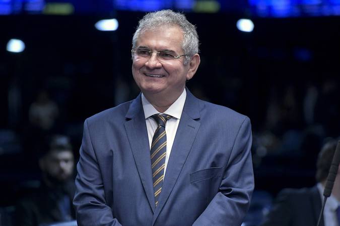 Coronel critica PT e “convida” Wagner para ser suplente