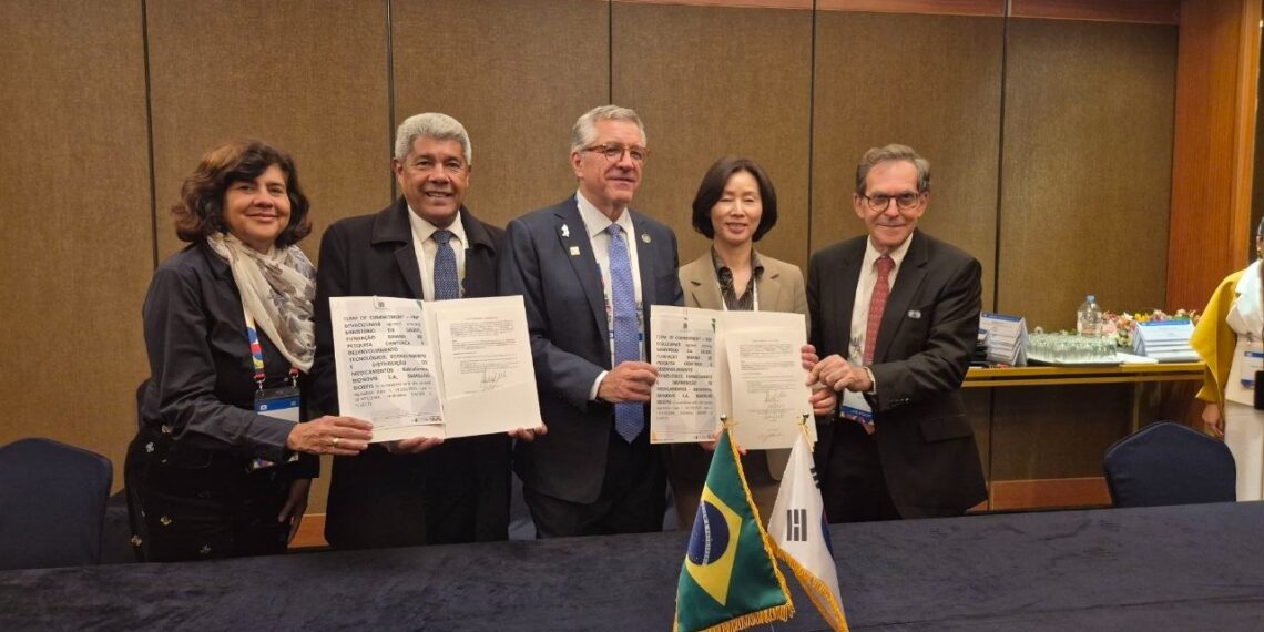 Na Coreia do Sul, governador firma novo acordo para produção de biomedicamento