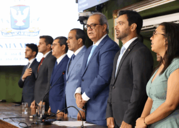 Câmara de Salvador abre trabalhos com foco em produtividade