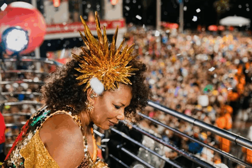 Bloco patrocinado pela Lei Rouanet recebe Margareth