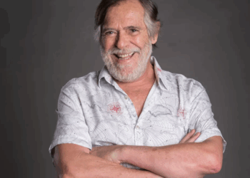 Ator Zé de Abreu anuncia candidatura à Câmara dos Deputados