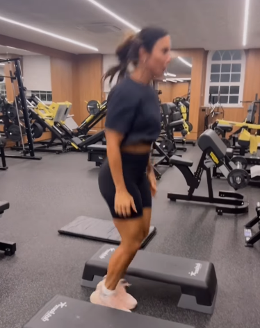 Ivete Sangalo mostra rotina de treinos em preparação para maratona de Carnaval