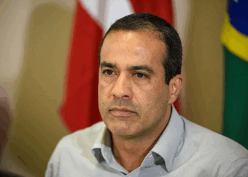 ‘Com a vinda de Coronel, Nilo deixa de ser opção para o Senado’, admite Bruno Reis