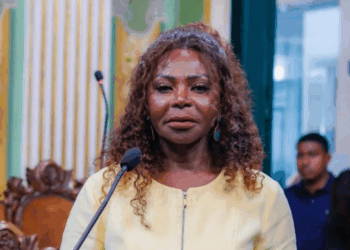 Ireuda critica baixa presença feminina na política