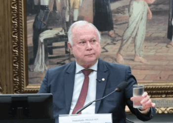 Escolha de Paulo Azi na PEC 6×1 agrada aliados