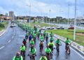 Pedal da Cidade reúne ciclistas na orla de Salvador