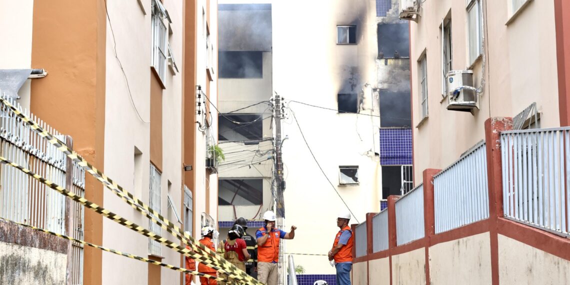 Laudo recomenda demolição parcial de prédio no Stiep