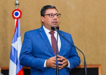 Penalva propõe homenagear Frei Gilson com a Comenda 2 de Julho