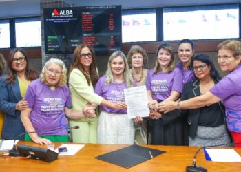 ALBA assina protocolo de intenções em apoio a mulheres em situação de violência