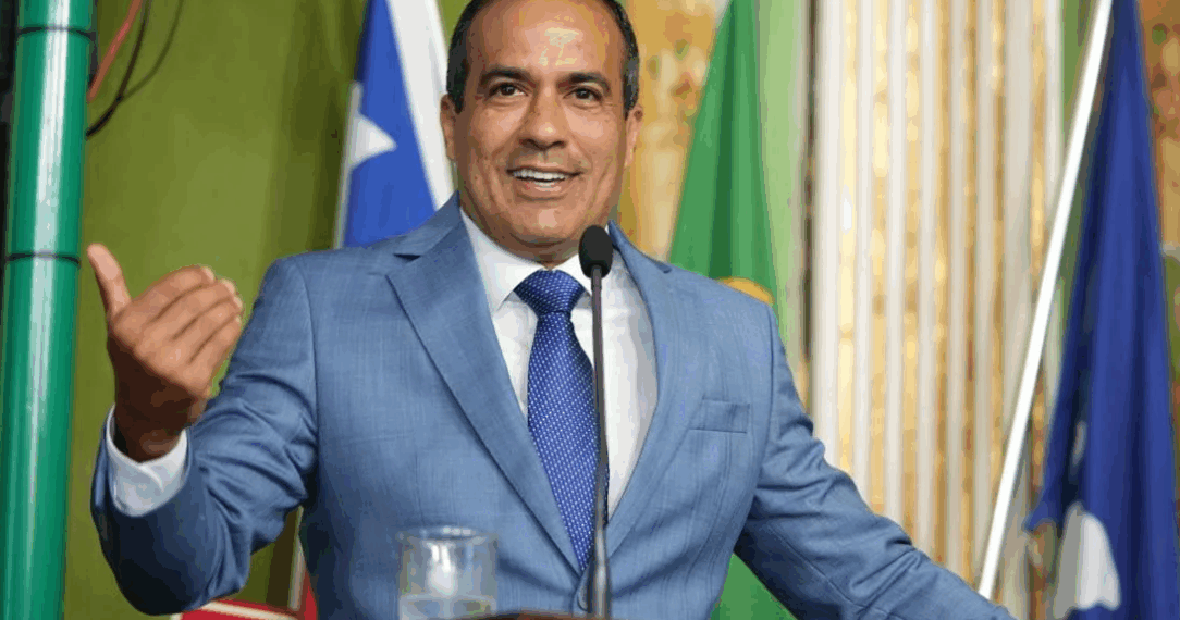 Jornal aponta Bruno Reis como vice de Flávio Bolsonaro