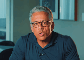 PT suspende vereador após críticas a governador na Bahia