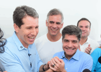 ACM Neto anuncia Zé Cocá como pré-candidato a vice