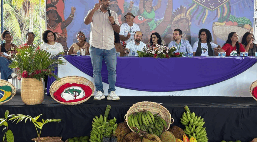 Tássio Brito celebra avanço de projeto que criminaliza misoginia