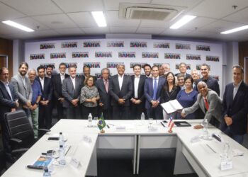 Governador reforça diálogo com bancada federal