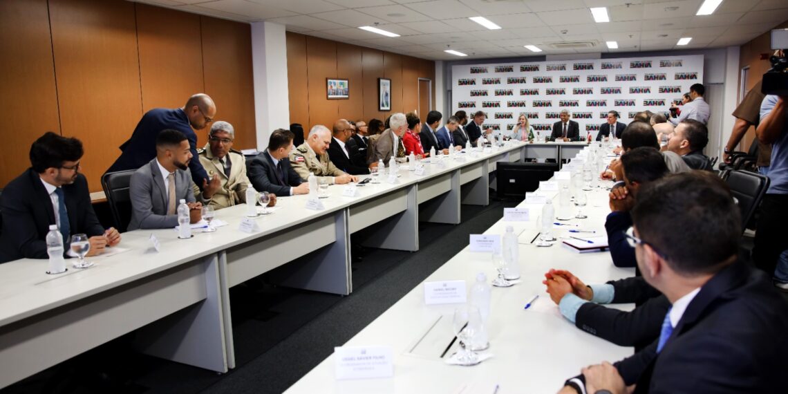 Com queda nos índices de mortes violentas, Estado amplia metas do Bahia Pela Paz para 2026