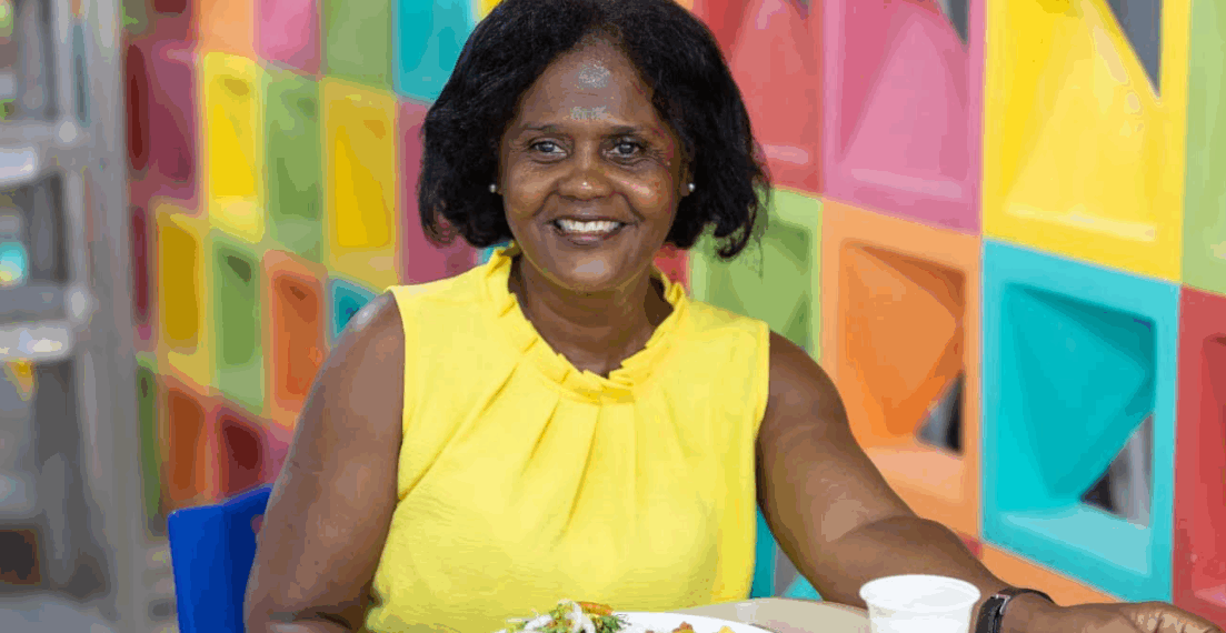 Governo do Estado inaugura Restaurante Popular do Comércio