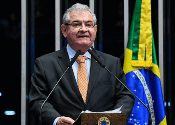 Angelo Coronel se filia ao Republicanos para disputar o Senado