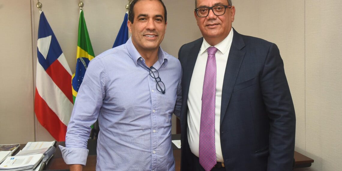 Bruno Reis nega crise com Carlos Muniz