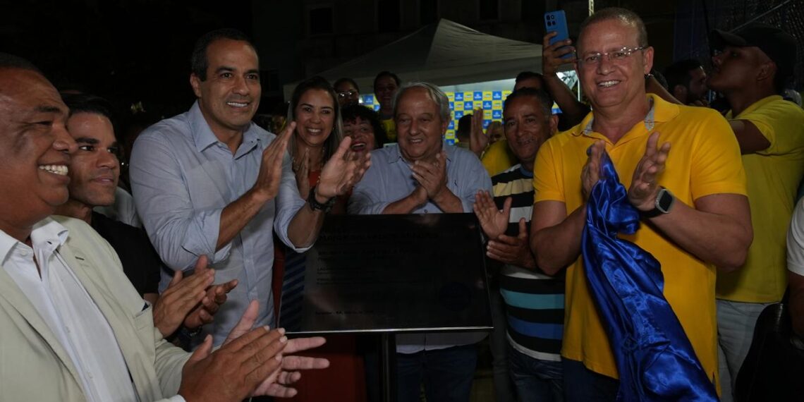Prefeitura entrega praça requalificada na Liberdade e amplia opções de lazer na cidade