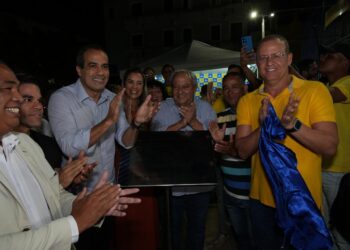 Prefeitura entrega praça requalificada na Liberdade e amplia opções de lazer na cidade