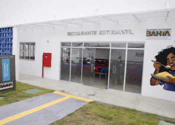 Macarani recebe melhorias em colégio estadual