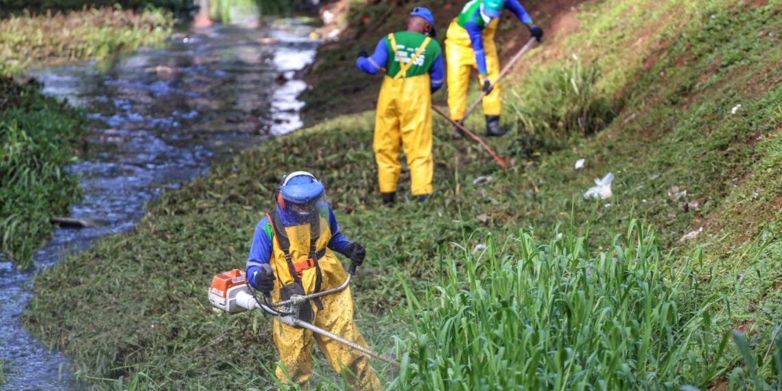 Prefeitura integra ações para mitigar efeitos da chuva