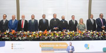 Ivana Bastos participa da posse do novo presidente do TRE