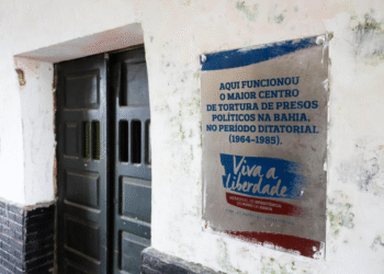 Memória e Verdade: SJDH integra comitiva em visita ao Forte do Barbalho