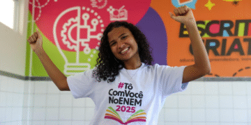 Rede estadual está mobilizada para apoiar estudantes no pedido de isenção da inscrição do ENEM 2026