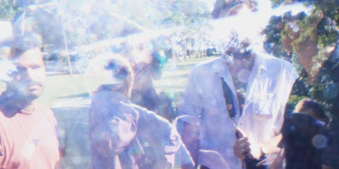 Merlô apresenta seu disco de estreia “CINEMA” nesta quinta-feira (23)