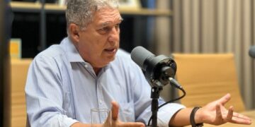 Deputado chama saída de Aleluia de “marketing”