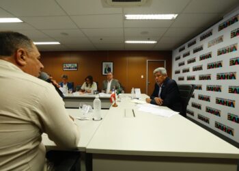 Governo da Bahia amplia estrutura de saúde em Canudos