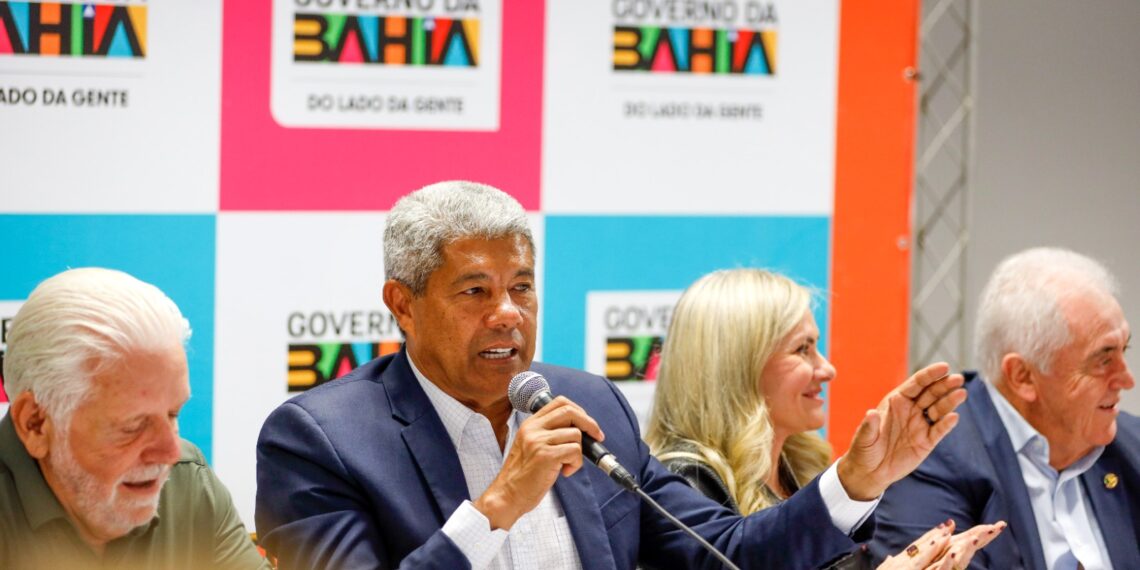 Governo da Bahia realiza balanço estratégico com secretários e parlamentares
