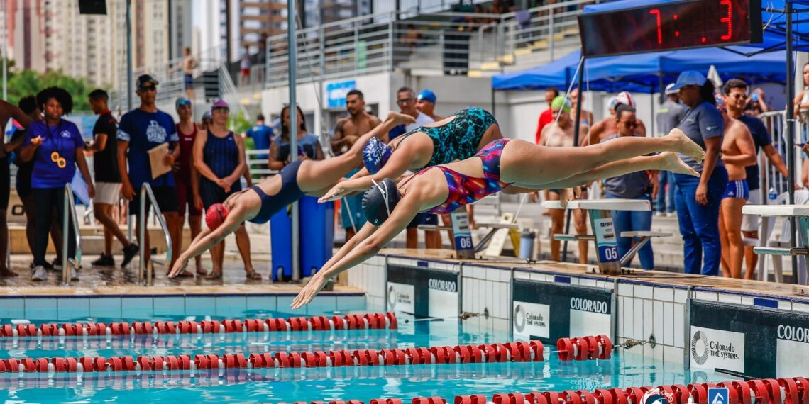 Piscina Olímpica da Bahia recebe atletas no Festival de Outono