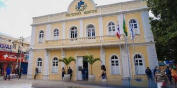 Cidade veta nomeação de condenados pela Maria da Penha