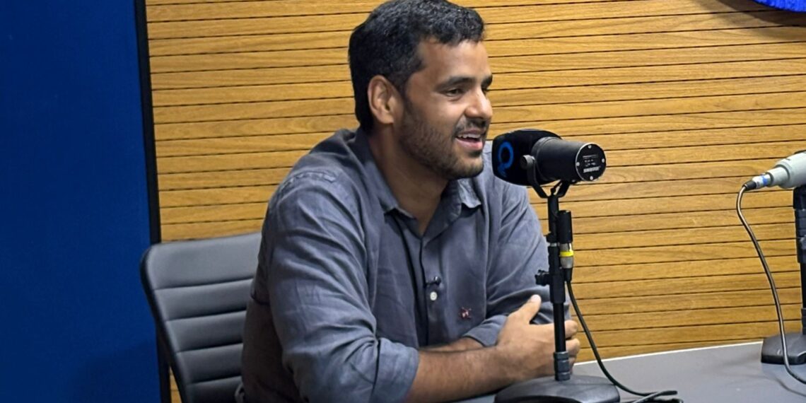 “É uma política retrógrada que o povo baiano se libertou”, diz Tássio Brito sobre o carlismo