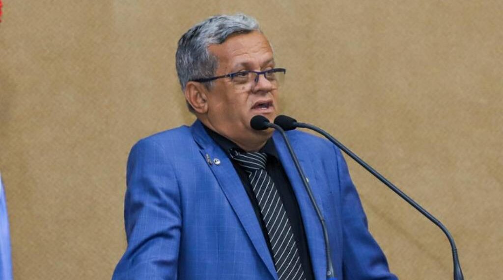 Deputado anuncia que não disputará reeleição