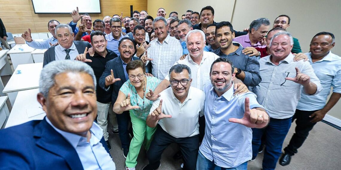 14 prefeitos do Norte da Bahia reafirmam apoio a Jerônimo Rodrigues