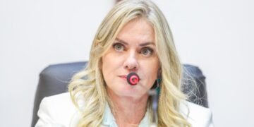 PEC pretende alterar data de posse para governador e vice-governador