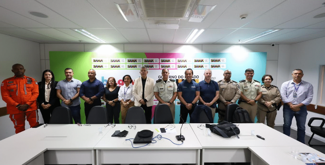 Representantes da FIFA conhecem COI da SSP e discutem segurança para a Copa Feminina