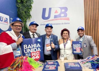 Prefeitos desembarcam em Brasília para marcha e cobram apoio da bancada baiana