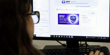 Mutirão da Unijorge no Campus Paralela auxilia contribuintes na declaração do Imposto de Renda