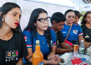 Feira em Paulo Afonso é palco de oportunidades e força da produção agropecuária no sertão baiano
