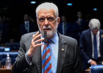 PT Bahia reforça trajetória pública de Jaques Wagner: “trabalho, ética e compromisso com a verdade”