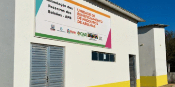 Oeste da Bahia recebe agroindústria do mel, máquinas agrícolas e novos investimentos para o desenvolvimento rural