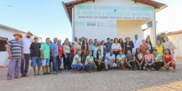 Agricultura Familiar de Riacho de Santana celebra entrega de agroindústrias familiares pelo Governo do Estado