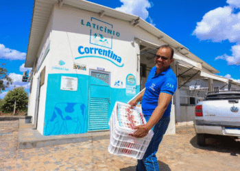 Governo da Bahia fortalece cadeia do leite e transforma a vida de agricultores familiares em Correntina