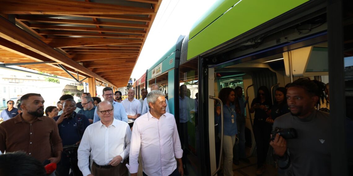 Início da operação assistida do VLT marca nova fase da mobilidade em Salvador e Região Metropolitana